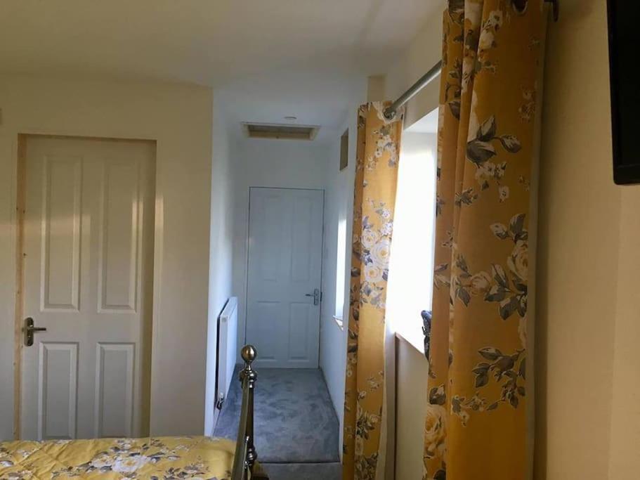 Daffodil House , West Wales Llandovery Ngoại thất bức ảnh